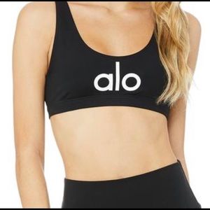 Alo Yoga- Logo Bra
